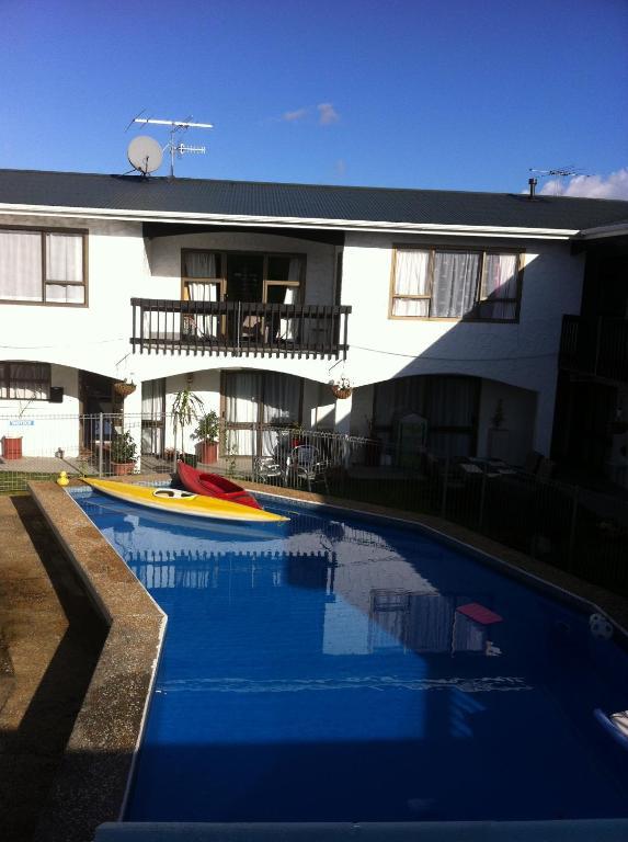 Hawks Inn Motel Upper Hutt Ruang foto